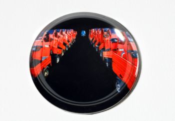 <b>Ape-specchio-Ape</b>
<br>Markus Eberl